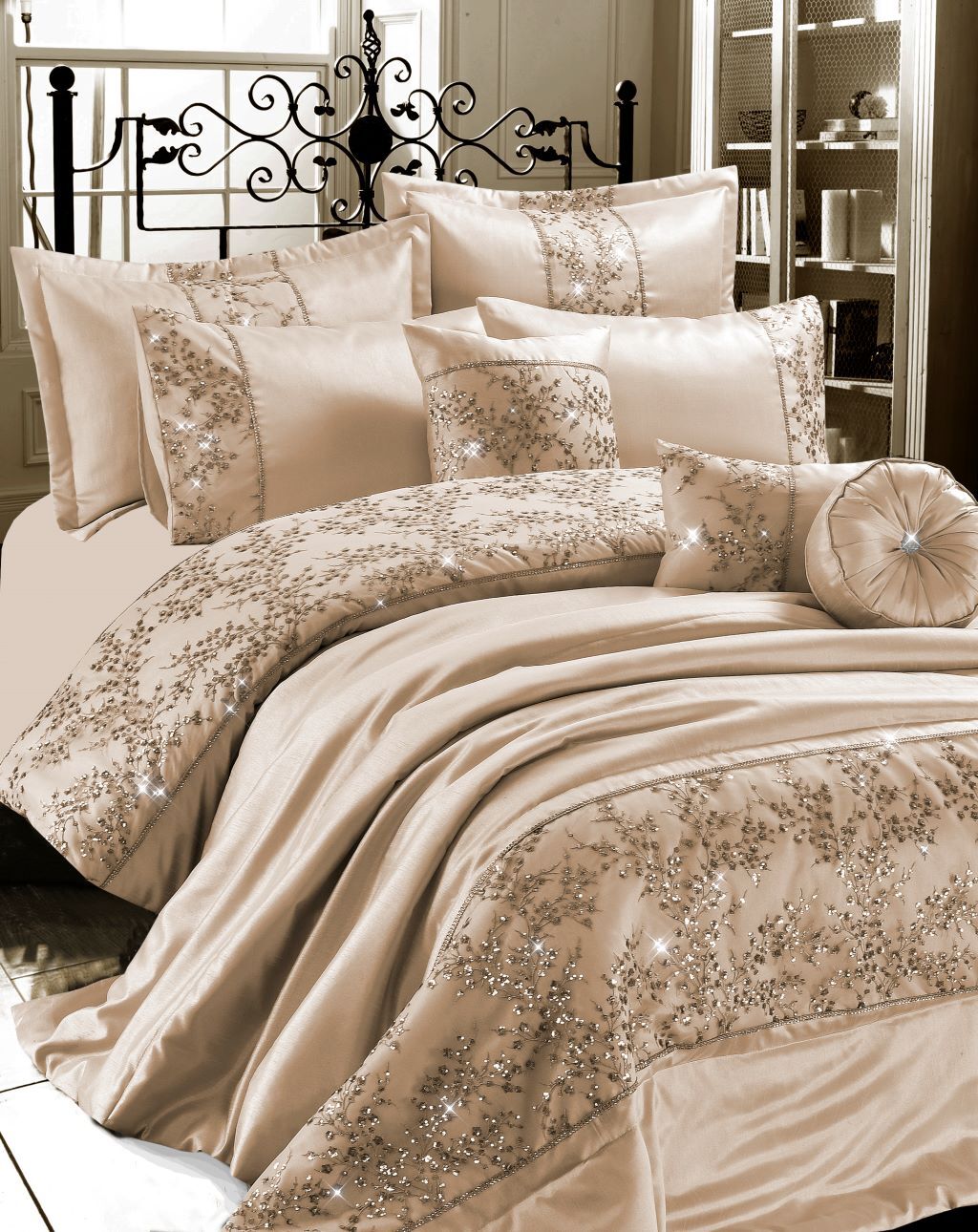 Gigi Embroidered Satin Silk Bedspread Luxury Diamante Duvet Quilt Bed Set – Various Sizes UK