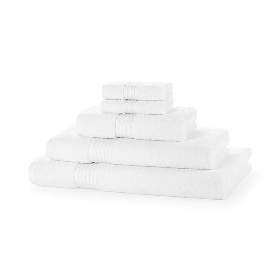 700GSM towel bale in White — pure cotton hotel-quality bath towel set