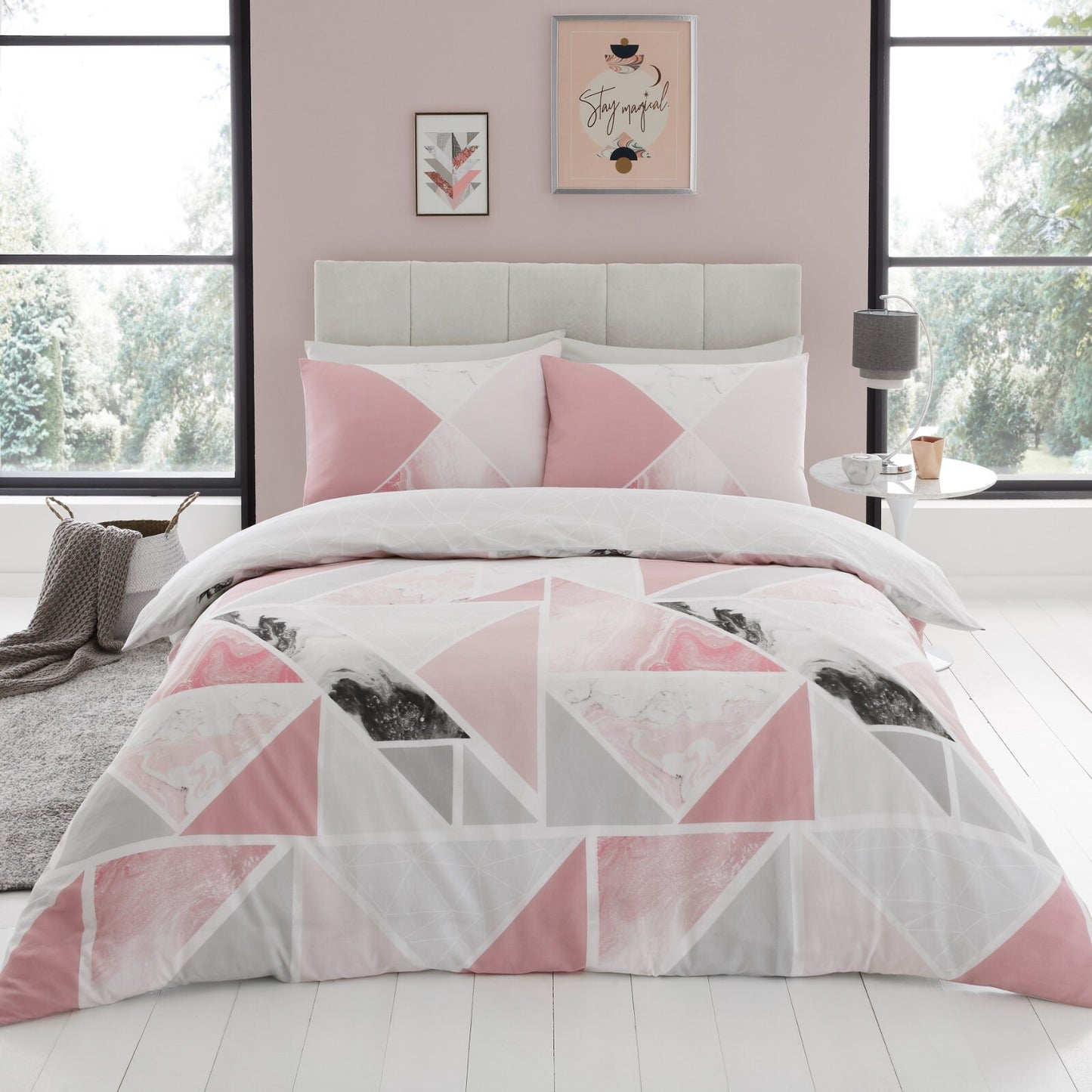 Mila Triangles Pattern Duvet Set Quilt Cover Sets All Seasons Soft Bedding Sets