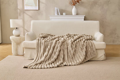 Close-up of the chunky ribbed texture on the soft fleece throw