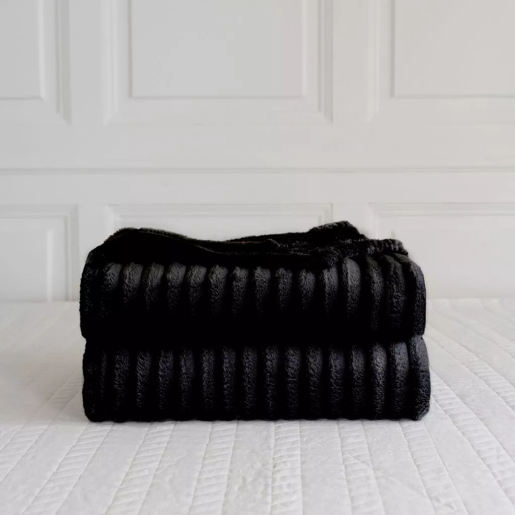 Ribbed Throws Fleece Blanket Chunky Cord Faux Fur Large Size Sofa Bed Corded