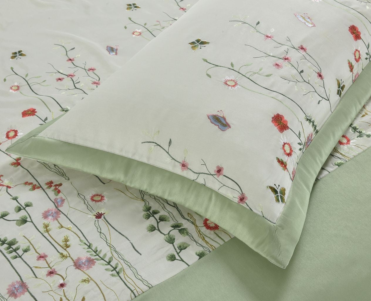 Arabella Embroidery Duvet Sets / Bed Throw Shams / Cushions / Cushion Cover