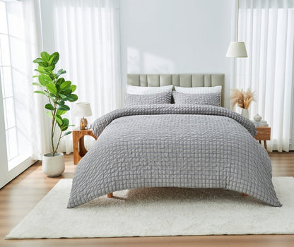 Truro  Seersucker Duvet Cover Set Soft Breathable Bedding Quilt Double King Size