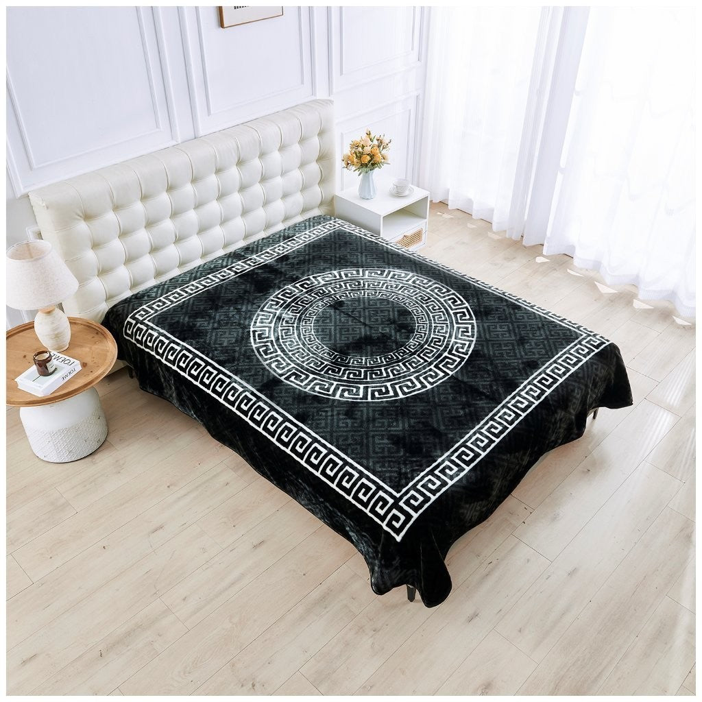 Luxury Apollo Greek Key Blanket Warm Cosy Mink Fleece Sofa Bed Travel Throw Over