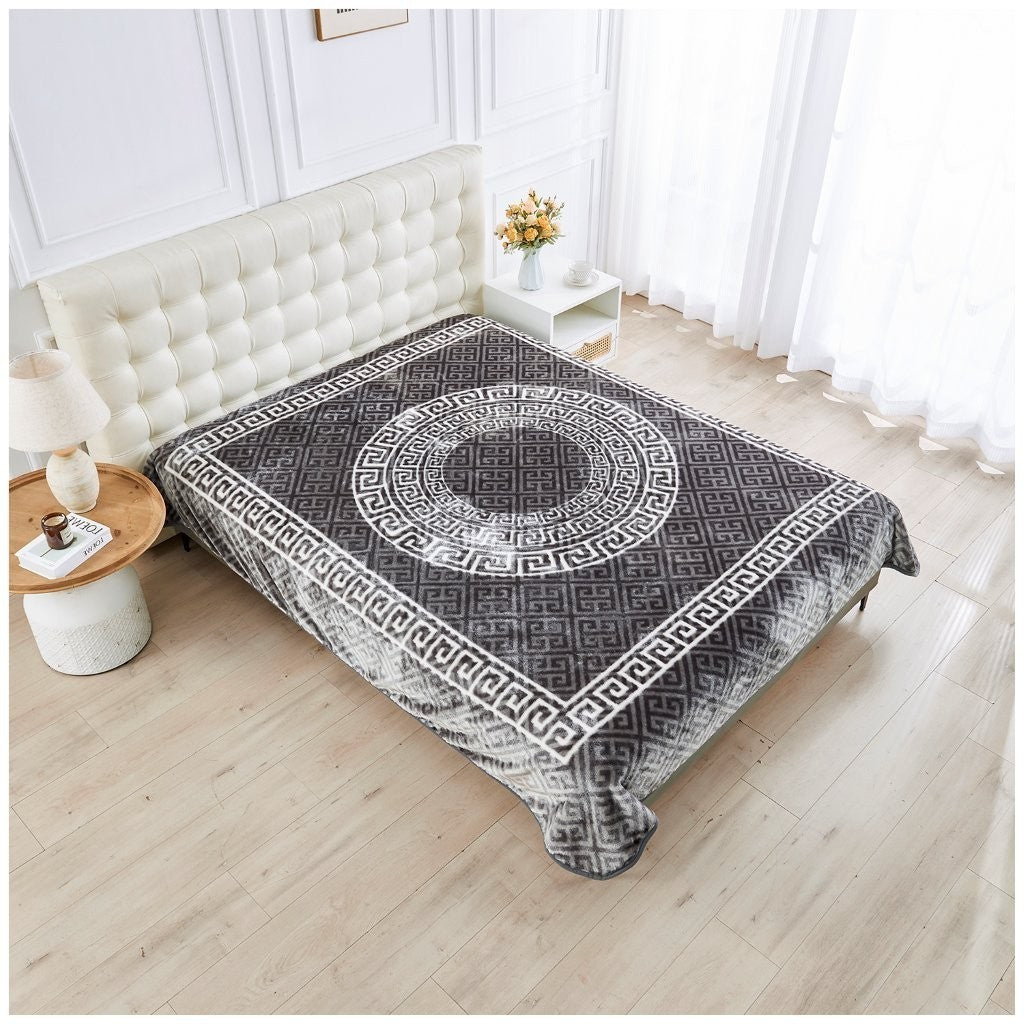 Luxury Apollo Greek Key Blanket Warm Cosy Mink Fleece Sofa Bed Travel Throw Over