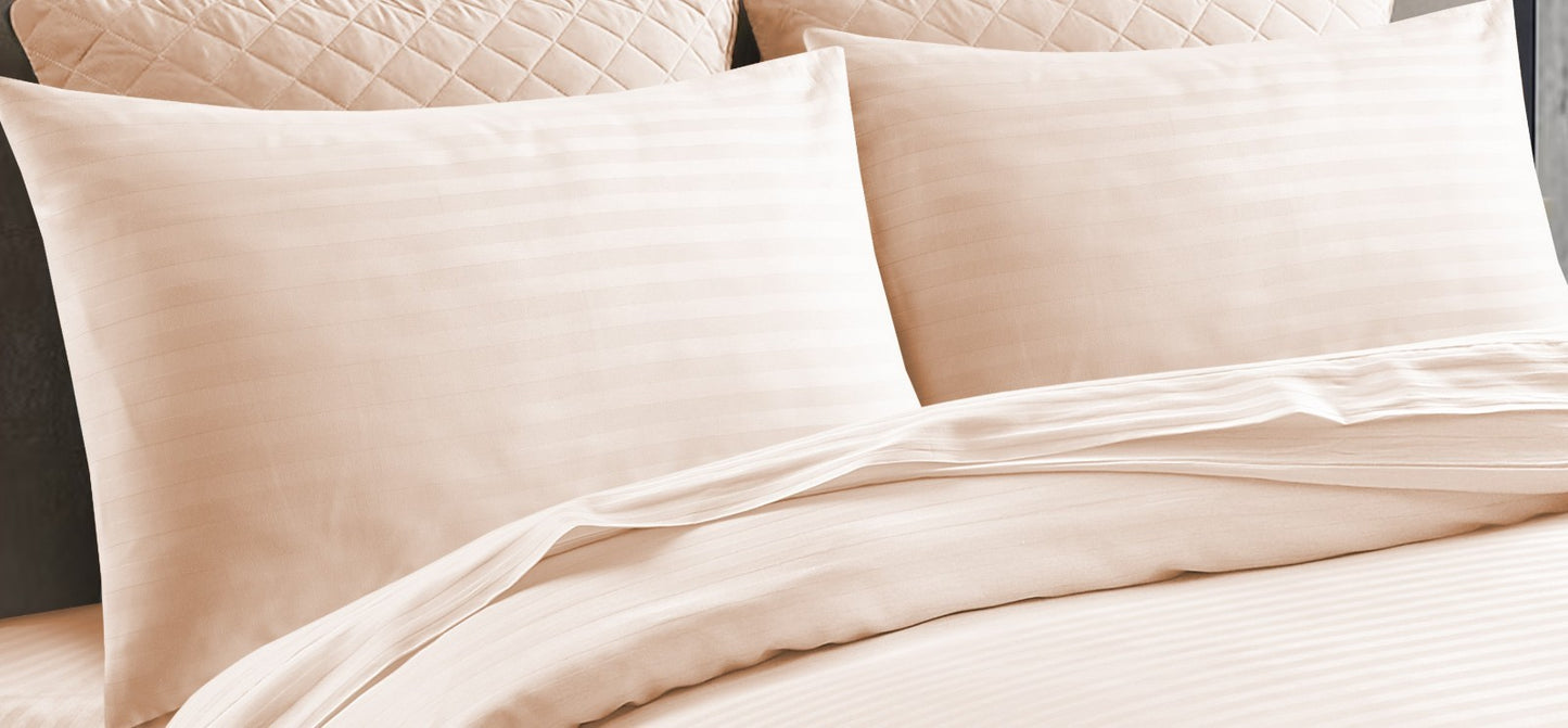 T 250 100% Cotton Striped Bedding Set Duvet, Sheets, Flat Pillowcases