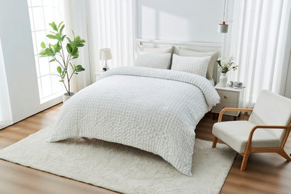 Truro  Seersucker Duvet Cover Set Soft Breathable Bedding Quilt Double King Size