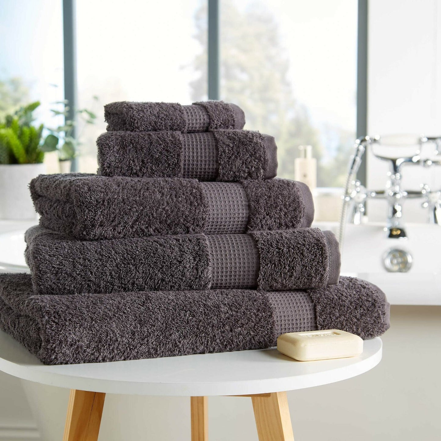 High Quality Egyptian Cotton 700GSM Super Soft Towels Bath Sheets Extra Thick