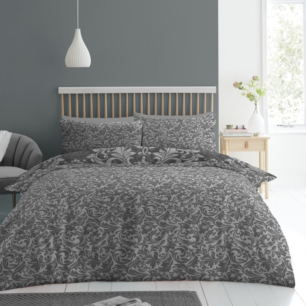 4 Pcs Complete Duvet Cover Set With Matching Bed Sheet & Pillowcases Double King