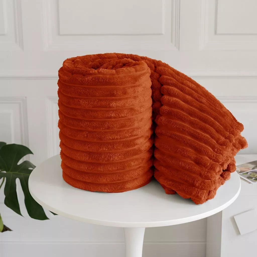 Ribbed Throws Fleece Blanket Chunky Cord Faux Fur Large Size Sofa Bed Corded