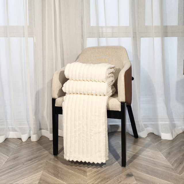 Ribbed Throws Fleece Blanket Chunky Cord Faux Fur Large Size Sofa Bed Corded