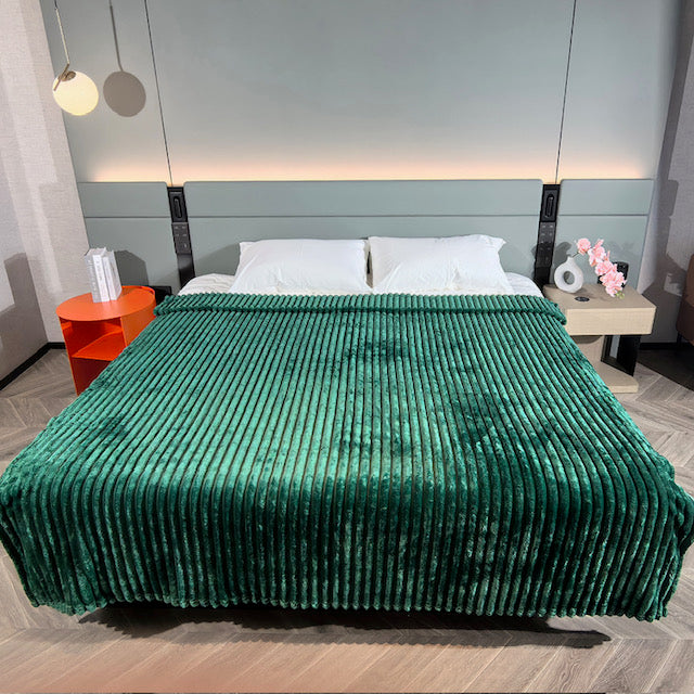 Ribbed Throws Fleece Blanket Chunky Cord Faux Fur Large Size Sofa Bed Corded