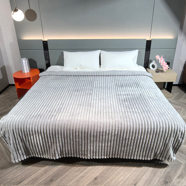 Ribbed Throws Fleece Blanket Chunky Cord Faux Fur Large Size Sofa Bed Corded