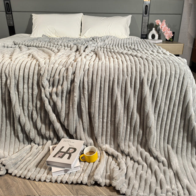 Ribbed Throws Fleece Blanket Chunky Cord Faux Fur Large Size Sofa Bed Corded