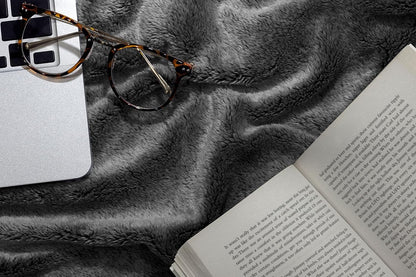 Cosy Faux Fur Mink Throw Blankets Silver Grey Travel Size - Super Soft Fluffy Warm Solid Bed Throws for Sofas Blanket 150x200cm Flannel Fleece