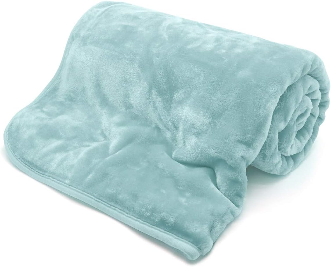 Cosy Faux Fur Mink Throw Blankets Silver Grey Travel Size - Super Soft Fluffy Warm Solid Bed Throws for Sofas Blanket 150x200cm Flannel Fleece