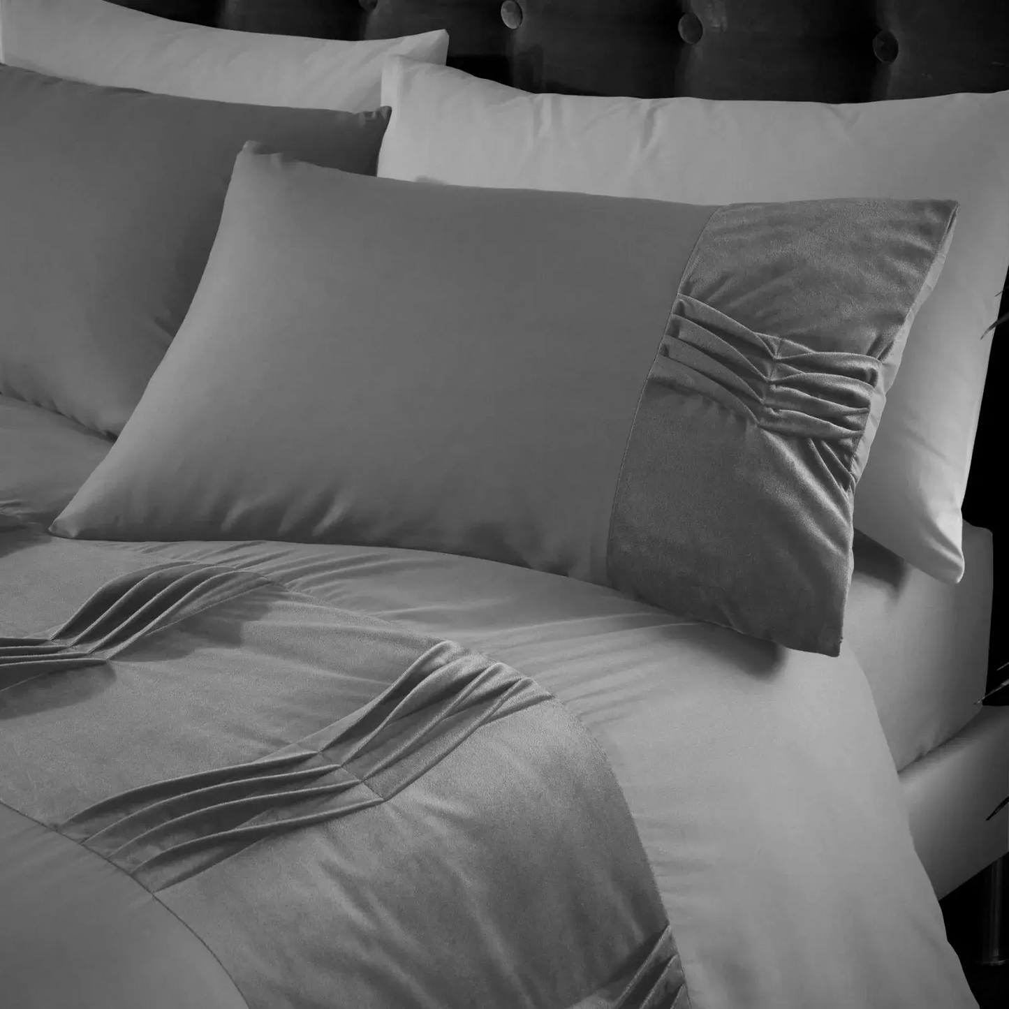 Fancy REVIE Stripe Signature Style Duvet Quilt Covers Hotel Quality Bedding Set Single Double King