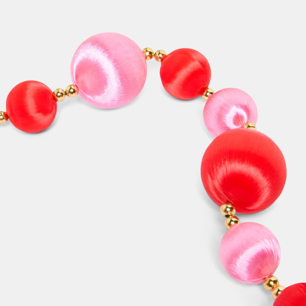 Set of 8 shatterproof pink striped baubles with garland