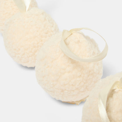 Nimora Home pom pom garland set full product view